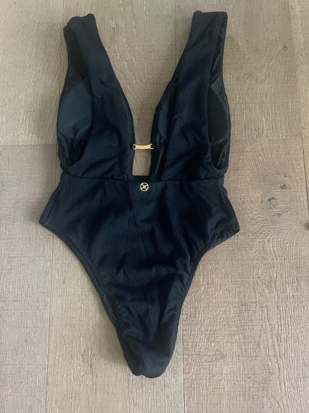 VIX Paula Hermanny Fir Elisa Candice BLACK One-Piece Swimsuit SIZE L NWOT - Picture 7 of 11